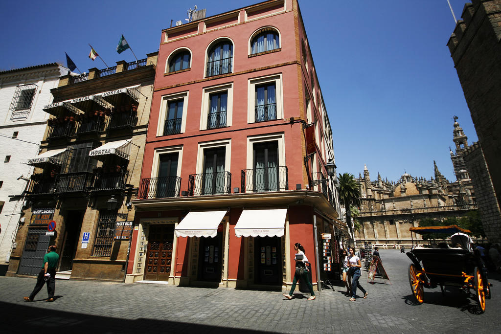 Hostal Van Gogh Sevilha Exterior foto